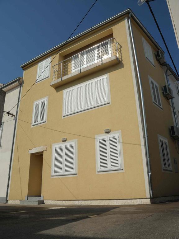 יזרה Apartments Jp מראה חיצוני תמונה