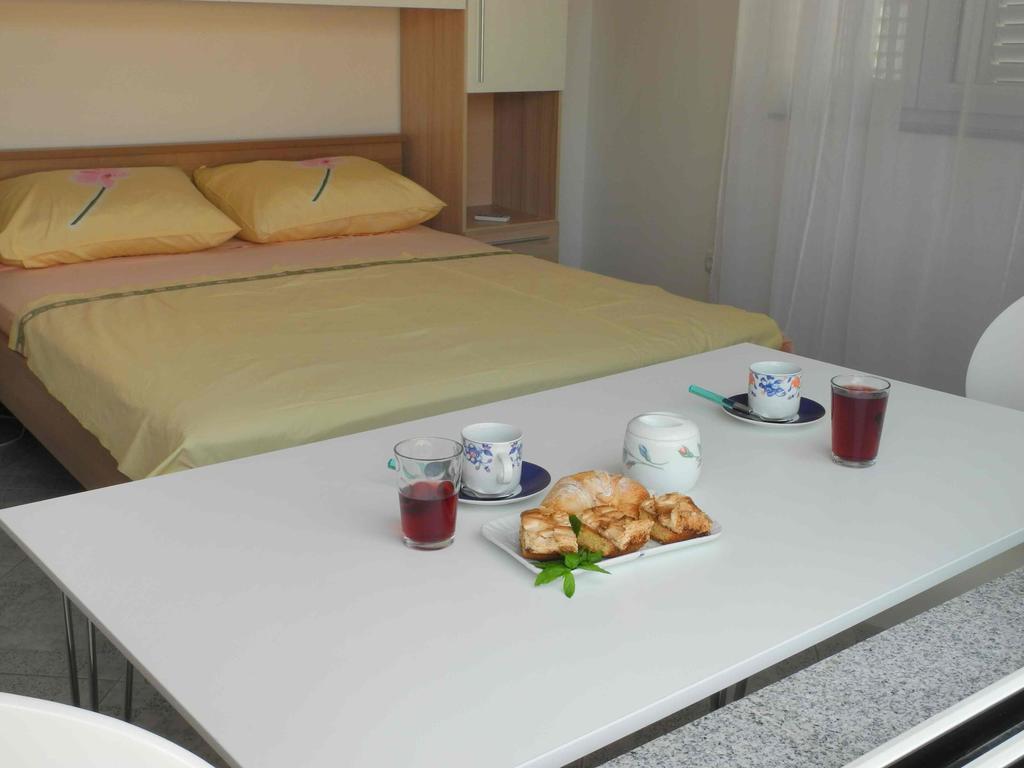 יזרה Apartments Jp מראה חיצוני תמונה
